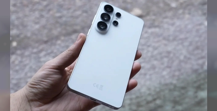 Galaxy S26 Ultra, beton düşme testinden başarıyla geçti