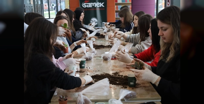 Gençler Ramazan'da Sakarya'da üreterek yeteneklerini keşfetti