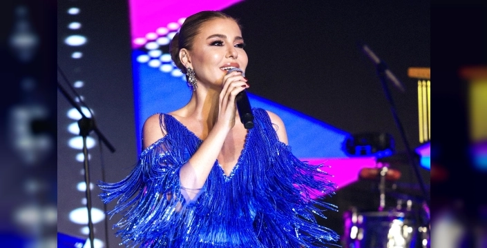 Gülben Ergen, Antalya'da muhteşem bir konser verdi