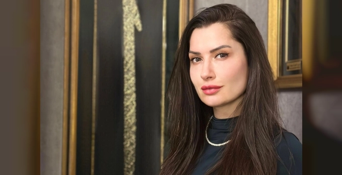 Hacer Özlem Çiçek’ten manevi yolculuk: Vakti Gelenin Yolu