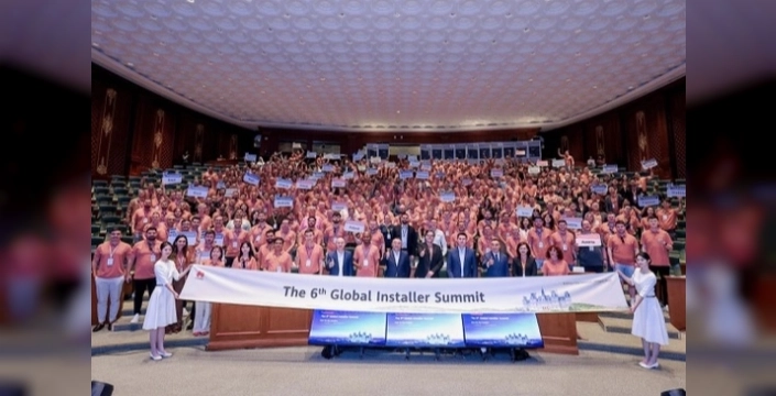 Huawei'nin 6. Küresel Kurulumcu Zirvesi'nde yapay zeka ve yenilenebilir enerji fırsatları masaya yatırıldı