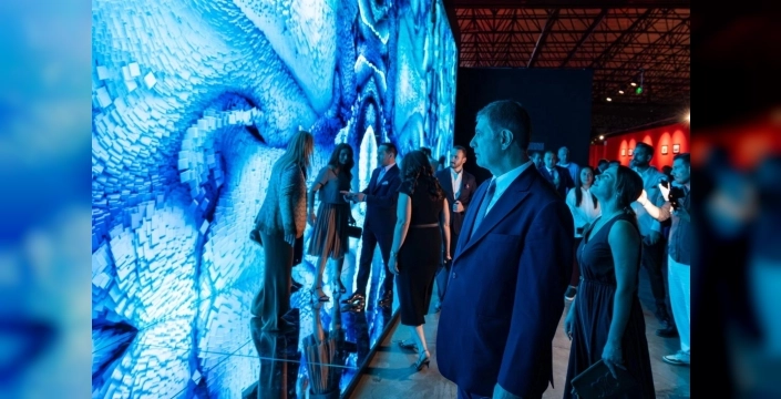 İzmir'de kültür ve sanat atağı: 40 bin kişi tiyatro ile buluştu