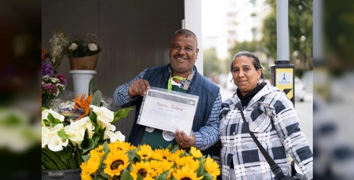 İzmir'deki meslek fabrikası, binlerce hayata dokunmaya devam ediyor