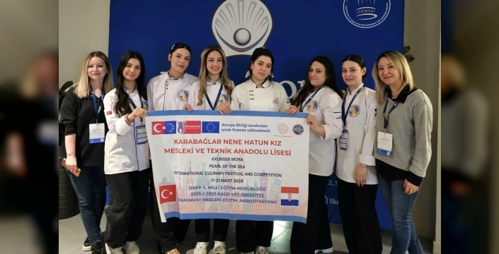 İzmirli gençler Hırvatistan'da mutfağımızı konuşturdu, 9 madalyayla döndü!