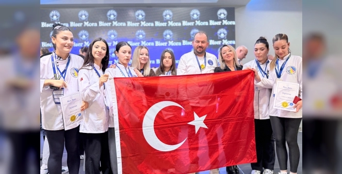 Karabağlar Nene Hatun MTAL, uluslararası gastronomi festivalinde 9 madalya kazandı