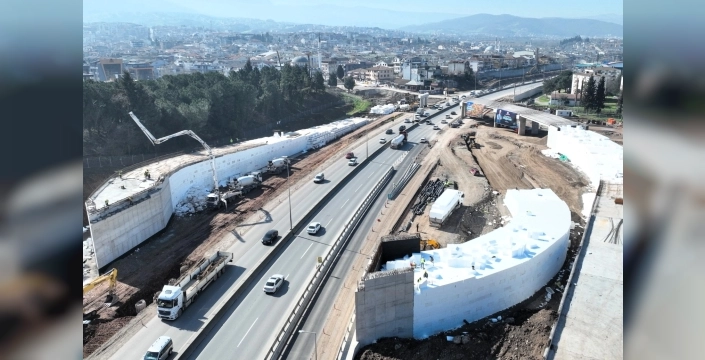Kocaeli'de Başiskele Kavşağı'nın silueti netleşiyor