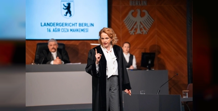 Kocaeli'de 'Karar' oyunu, tiyatroseverlere unutulmaz anlar yaşattı