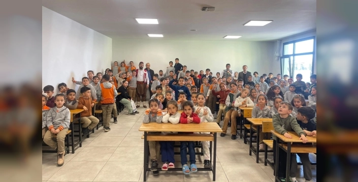 Malatya'da öğrenciler tiyatro ile buluştu