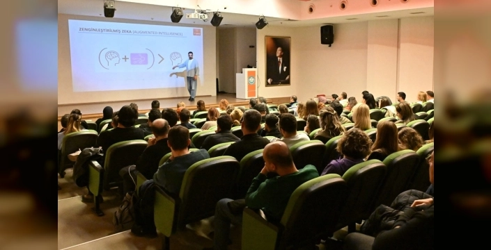 Manisa Büyükşehir, personeline yapay zekâ eğitimi verdi