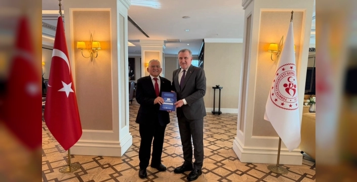 Memduh Büyükkılıç, Ankara'da spor yatırımlarını konuştu