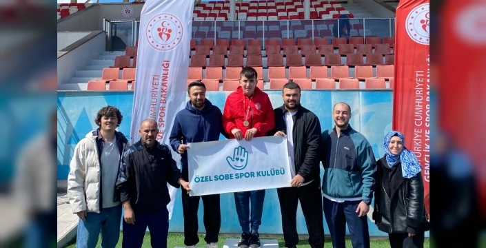 Otizmli sporcular atletizmde parladı: SOBE'den 24 madalya!