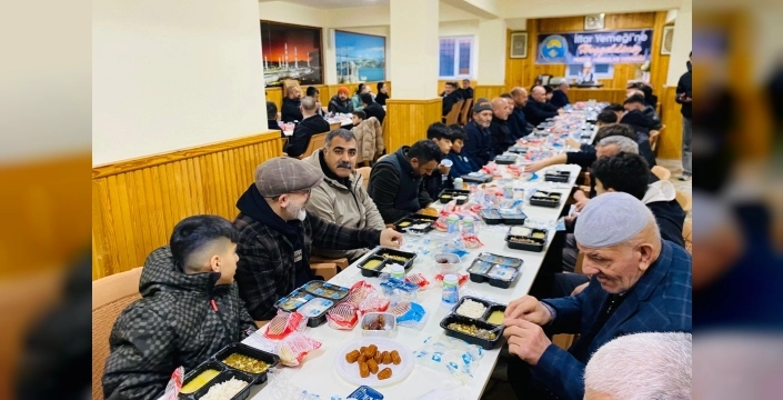 Pendik'te Ağrılılar, iftar sofralarında buluştu