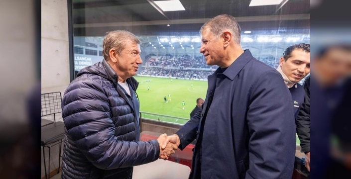 Tanju Çolak'tan Başkan Tugay'a Karşıyaka Stadı için teşekkür: 'Yapabileceğimizin en iyisini yapacağız