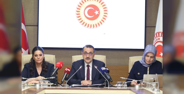 TBMM yapay zekâ komisyonu, Türkiye'nin dijital geleceğini şekillendiriyor
