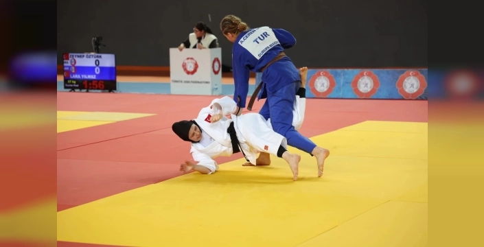Trabzon'da judo şampiyonası heyecan dolu anlara sahne oldu