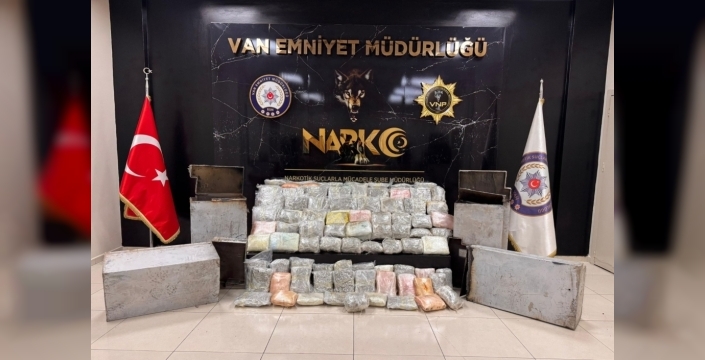 Van'da uyuşturucu operasyonu: 68 kilo skunk ele geçirildi