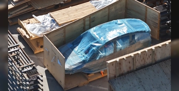 Yeni Tesla modeli yolda! Elon Musk'tan heyecan verici açıklama