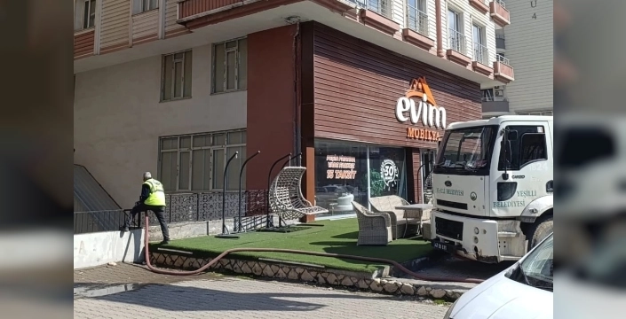 Yeşilli Belediyesi'nden Artuklu'ya su desteği