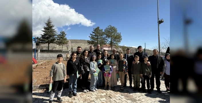 Ağın Kaymakamlığı'ndan geleceğe nefes: Orman Haftası'nda fidanlar toprakla buluştu