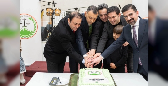 Ağrı Barosu, Avukatlar Günü'nü coşkuyla kutladı