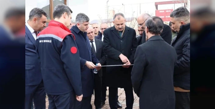 Ağrı Valisi Önder Bozkurt, Nisan ayına yoğun bir giriş yaptı