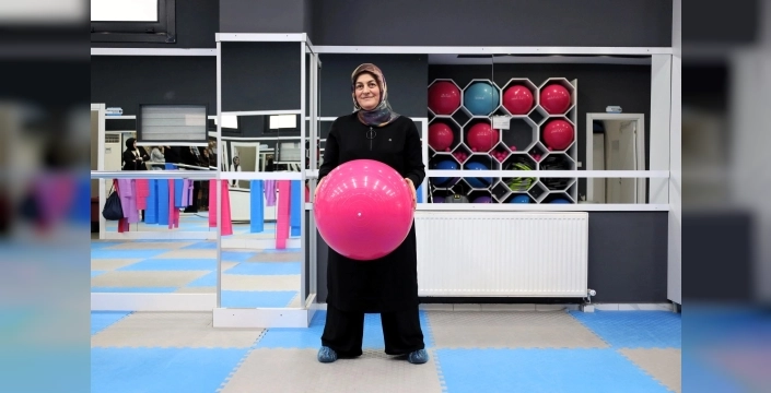 Anne Şehir Merkezi sayesinde 96 kilodan 70 kiloya düştü, hayatı değişti!
