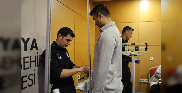 Antalya'da 90 zabıta alımı için heyecan dorukta: Evrak teslimleri sürüyor