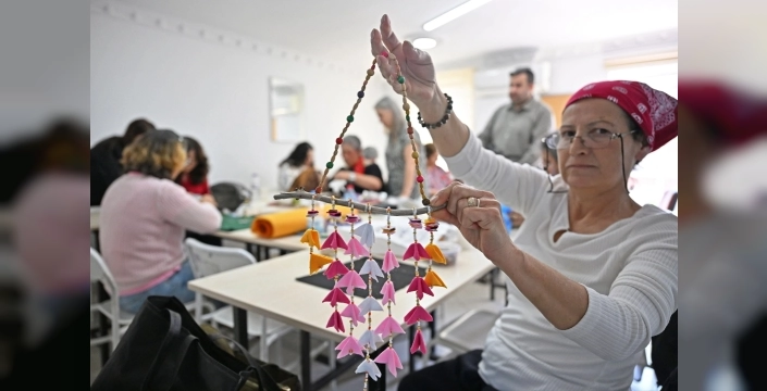 Antalya'da ATASEM kurslarıyla sanat ve meslek öğrenimi sürüyor