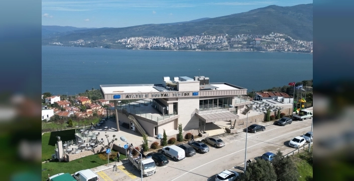 Atatepe Sosyal Tesisi, yenilenen yüzüyle Gemlik'te hizmete açıldı