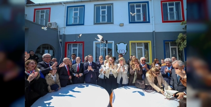 Bakırköy Belediye Başkanı Ovalıoğlu'ndan Paskalya mesajı: Birlik ve hoşgörü vurgusu