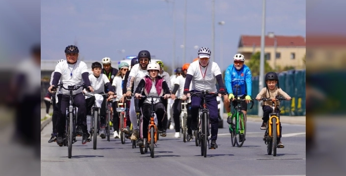 Beylikdüzü'nde bisiklet turu ile sağlıklı yaşam vurgusu yapıldı