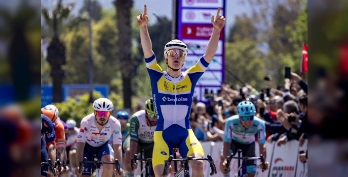 Bisikletçiler 'turkuaz' için pedal çevirdi, Türk sporcu sürpriz yaptı!