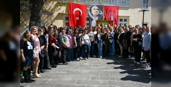 Bornova'da okul aile birlikleri, geleceği şekillendirmek için buluştu
