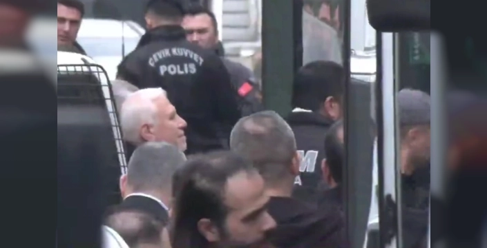 Bursa Belediye Başkanı Bozbey ve 57 şüpheli adliyede: Gizemli operasyonun perde arkası...