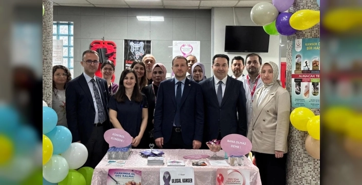 Bursa'da Kanser Haftası'nda Umut Işığı: Bilgilendirme ve Moral Etkinliği