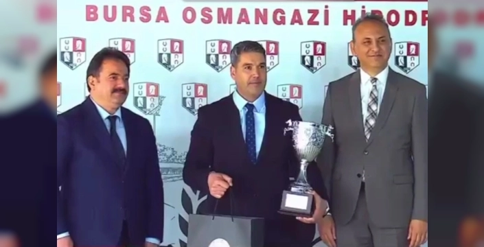 Bursa Emniyet Müdürlüğü koşusunu Işılsa Melina kazandı