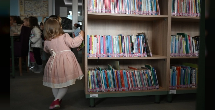 Daha 1.5 yaşındayken 400 kitap bitirdi: Bilge Ela'nın ekransız büyüyen dünyası