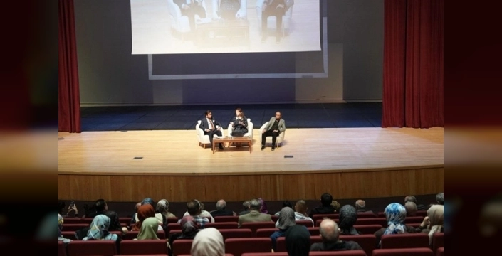 Denizli'de gerçeğin peşinde farkındalık konferansı yapıldı