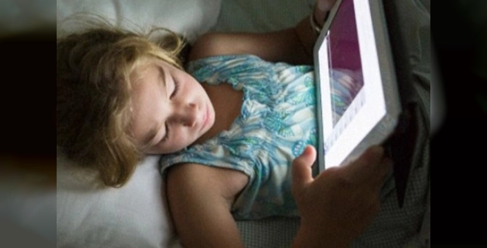 Dijital ekranlar, çocukların gelişimini olumsuz etkiliyor!