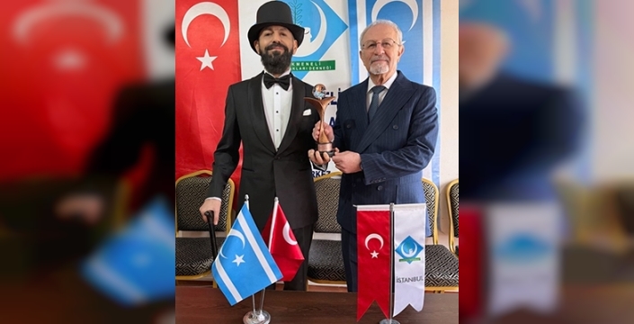 Dünyaca Ünlü Yazar Akif Manaf’a BULTÜRK Barış Ödülü
