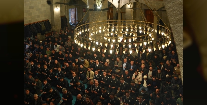 Erzurum ve Iğdır'da şehitler için mevlit okutuldu