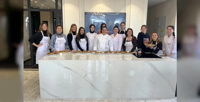 Fransız influencer, Erciyes'i keşfetti: Kayseri'ye tam not verdi