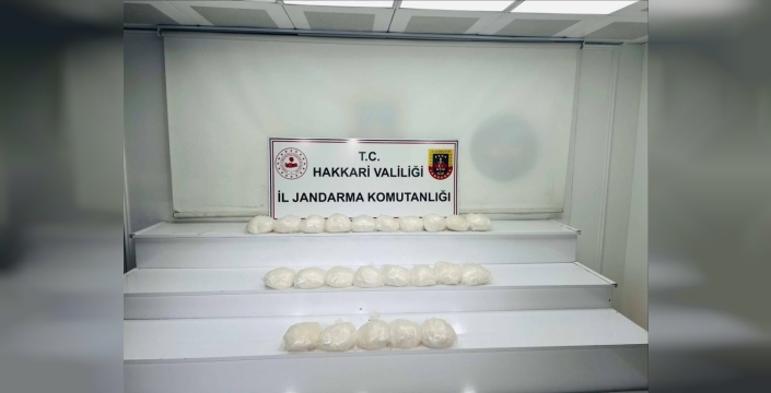 Hakkari'de nefes kesen operasyon: 22 kiloyu aşan uyuşturucu yakalandı!