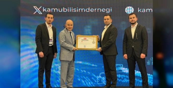 İletişim Başkanlığı'na yapay zekâ projeleriyle başarı belgesi