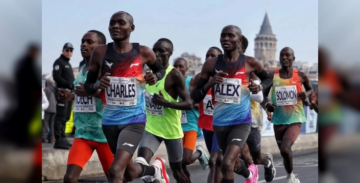 İstanbul Yarı Maratonu'nda Matata kardeşlerin rekabeti dikkat çekti