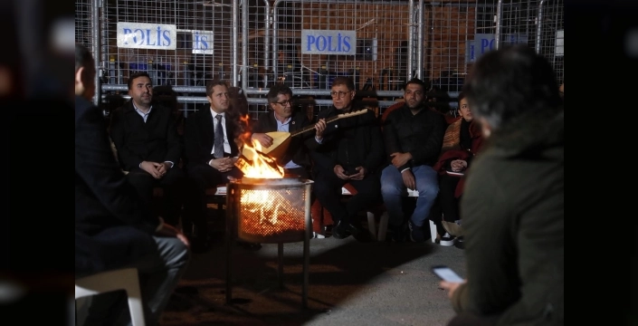 İzmir'de ata mirası nöbeti sürüyor: Destek her geçen gün artıyor