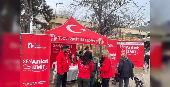 İzmit Belediyesi, Perşembe Pazarı'nda vatandaşlarla buluştu