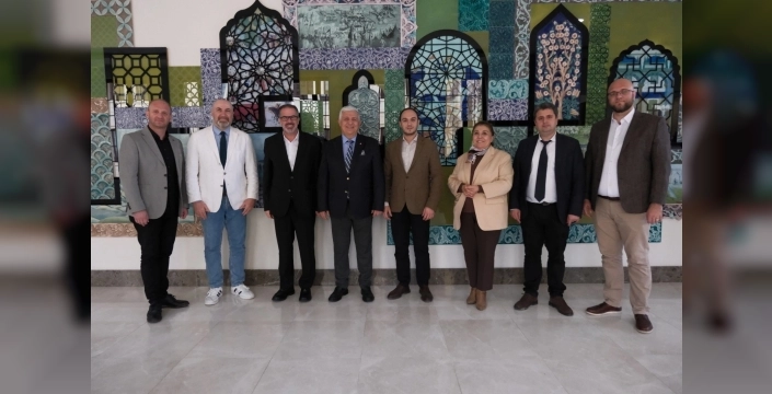 İzmit ve Büyükçekmece belediyeleri kültür köprüsü kuruyor: Sanat iş birliği için ilk adım atıldı