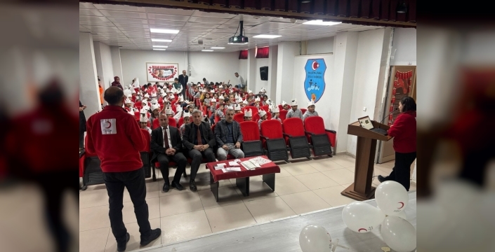 Kale'deki öğrencilere Türk Kızılay'ın çalışmaları ve deprem bilinci anlatıldı