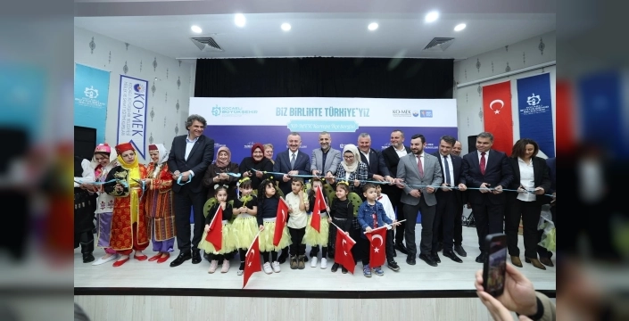 KO-MEK sergileri Kartepe'de sanatseverlerle buluştu